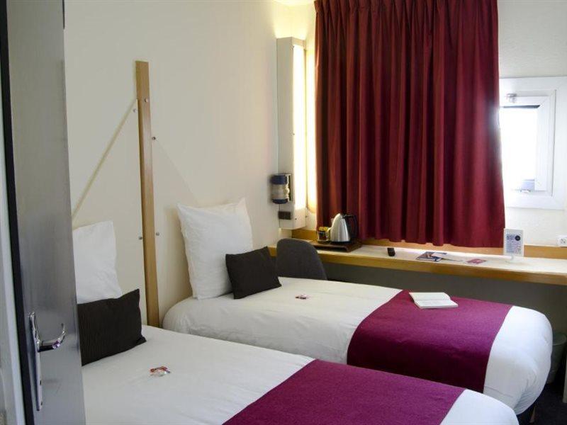 Kyriad Direct Chille Exterior foto